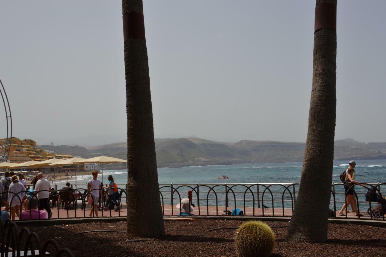 The Blue House Las Canteras Las Palmas de Gran Canaria Exterior photo