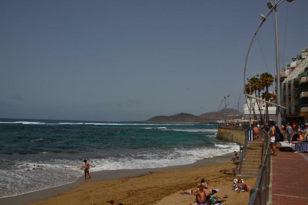 The Blue House Las Canteras Las Palmas de Gran Canaria Exterior photo